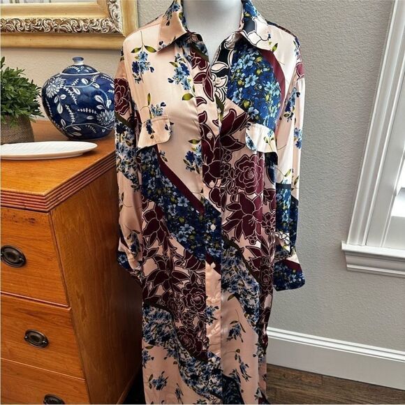 Smythe  dress-P4 - Picture 5 of 10